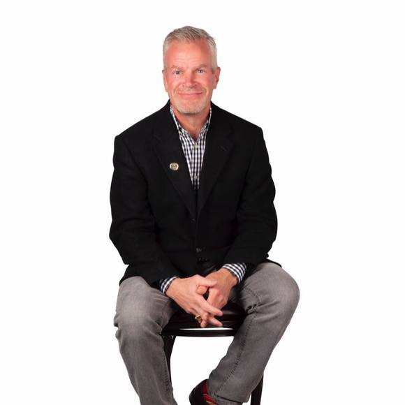 Meet your Posher, Jim - Picture 1 of 1